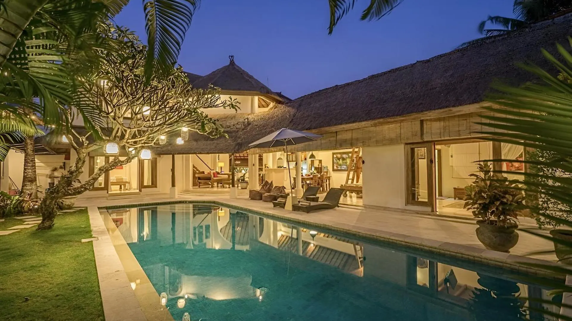 Villa Umah Maya 3Br Seminyak 0*,  Endonezya